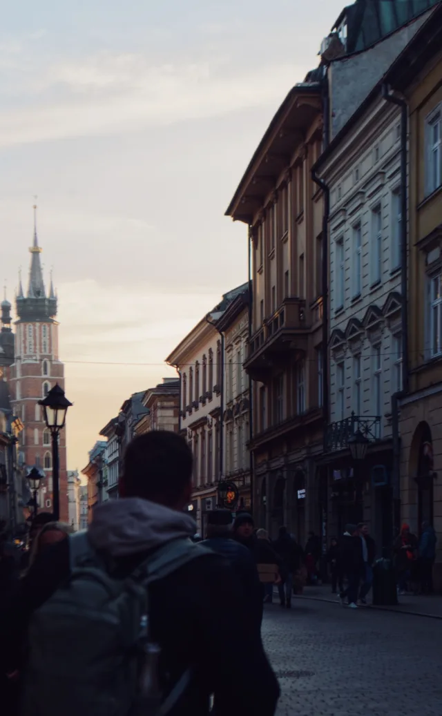 Z lotniska w Krakowie do centrum: wszystkie opcje dojazdu